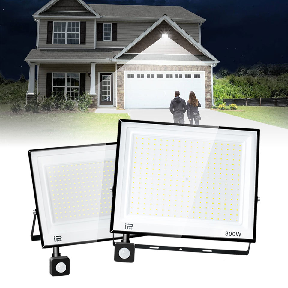 LED PIR モーションセンサー投光器屋外 20 ワット  - Balance Beam Outdoor のレビューと価格