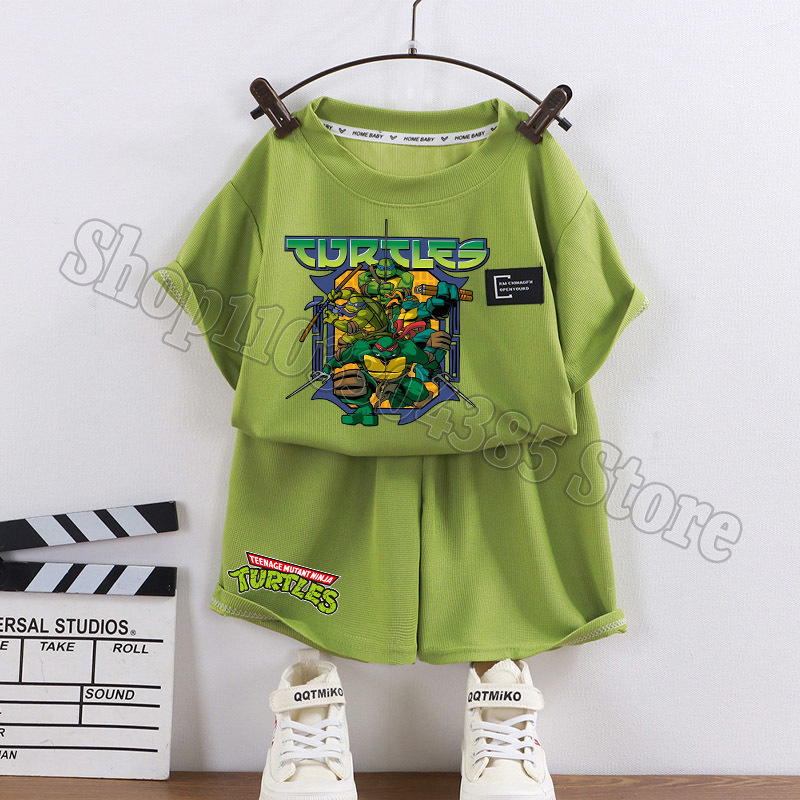 ティーンエイジ・ミュータント・ニンジャ・タートルズ Tシャツ - Kids Outdoor Ninja Set のレビューと価格
