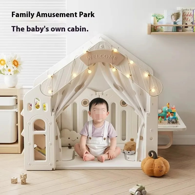 現代的な屋内外兼用幼児用プラスチック製テント、キューブハウス - Kids Outdoor Tent のレビューと価格