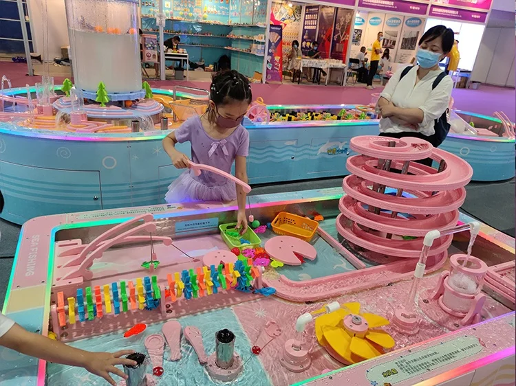 ボンホン最高品質遊園地製品 ウォータープレイキッズテーブル  - Kids Outdoor Play Table のレビューと価格